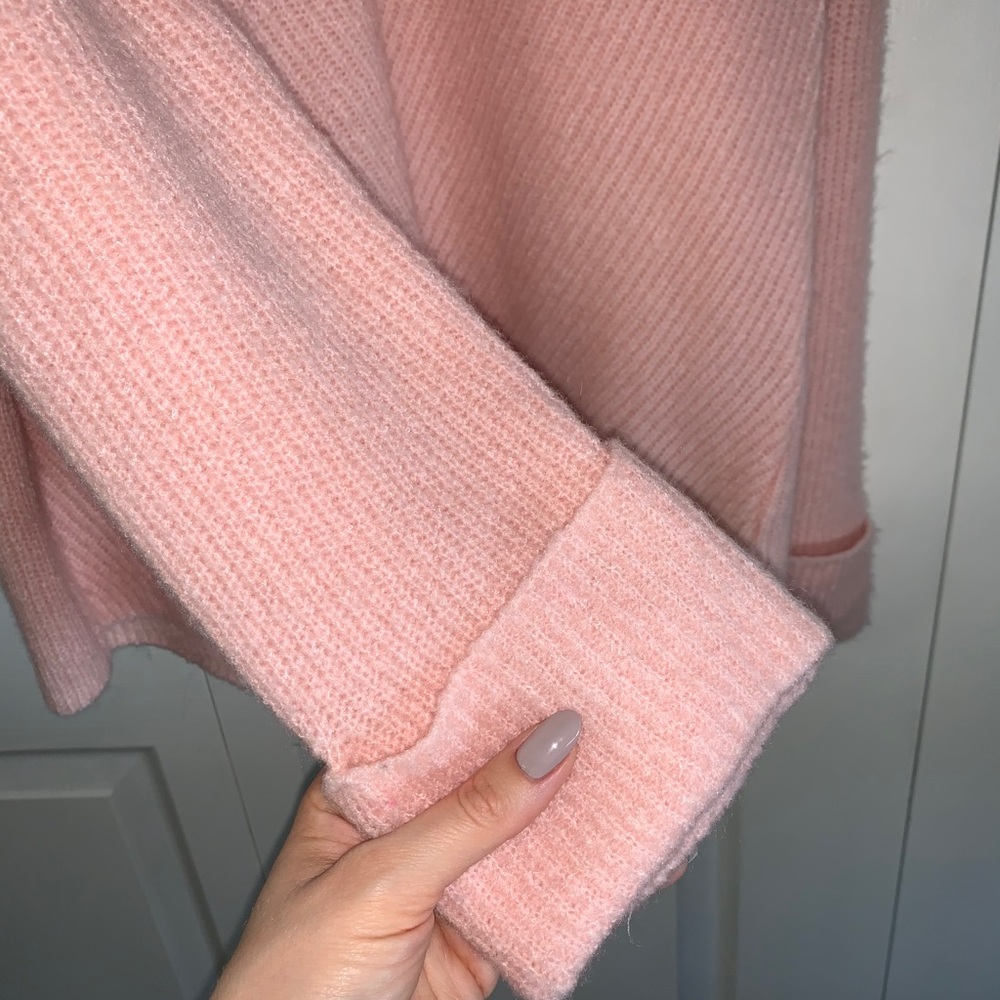 Cable & gauge pink sweater.